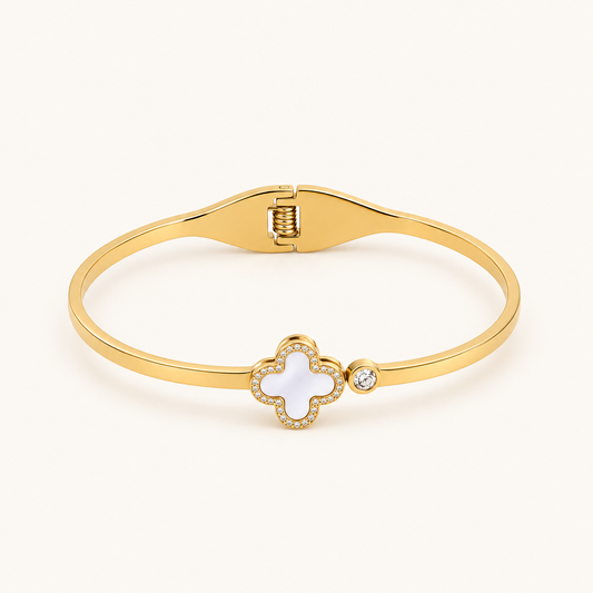 Luxe White Clover Bangle Bracelet For Women